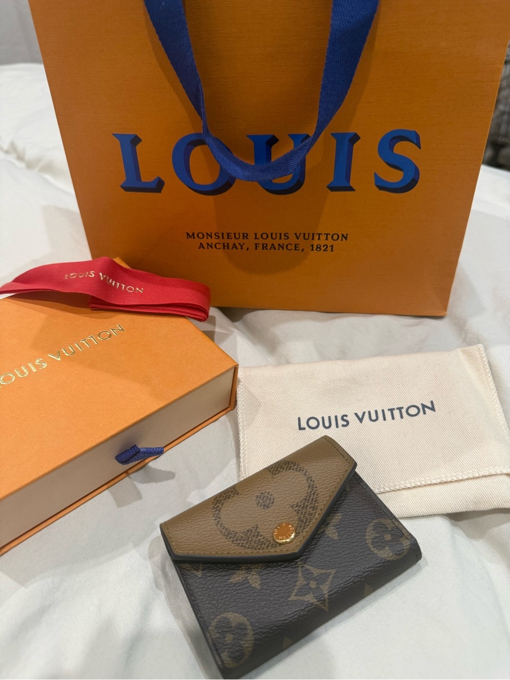 Louis Vuitton Monogram Zoe Wallet